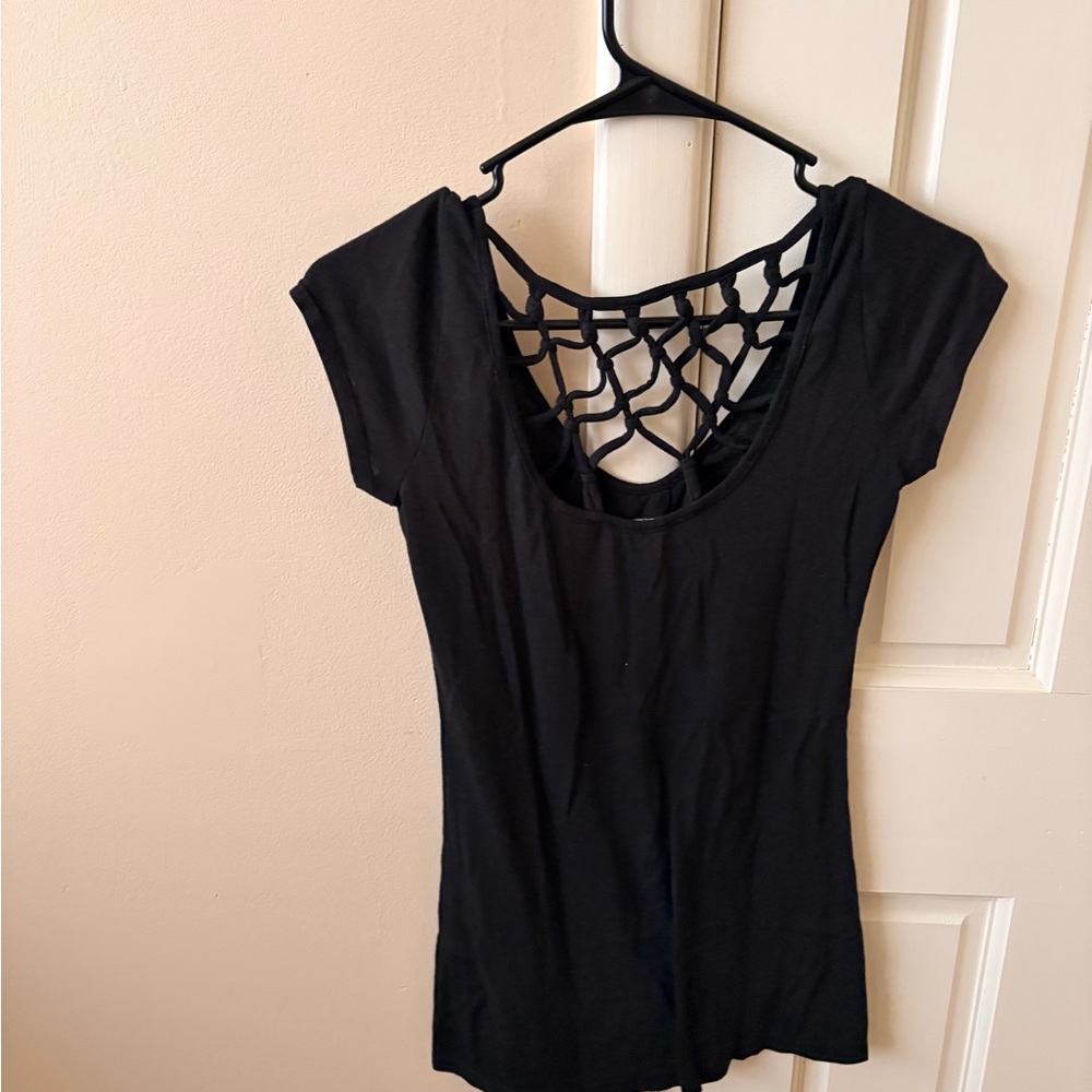 Elegant Black Women's Top with Unique Back Design - Picture 2 of 2